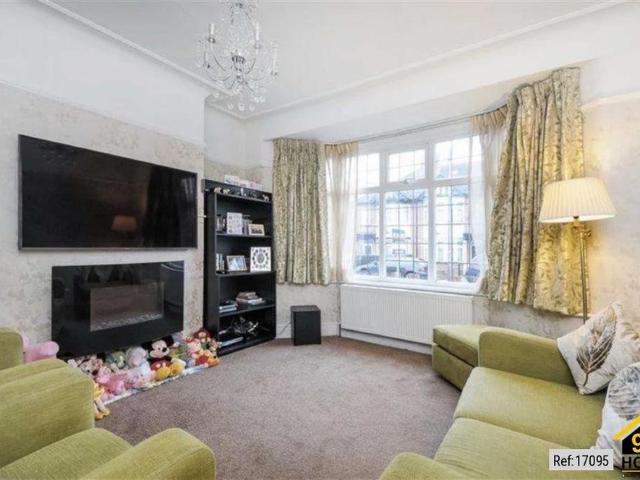 House for rent in Lane, Greater London