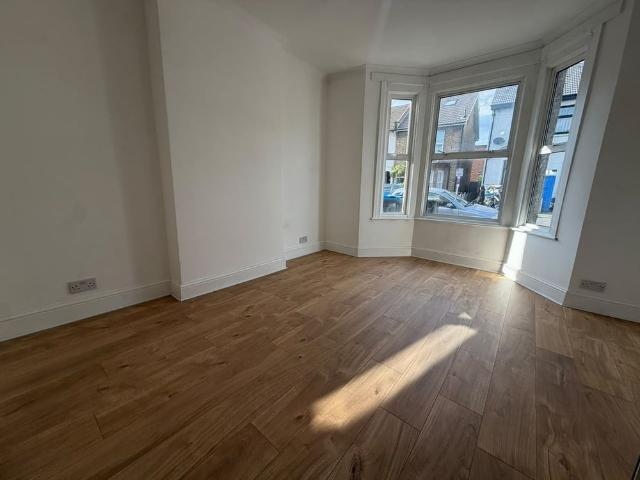 House for rent in London Borough of Croydon, Greater London