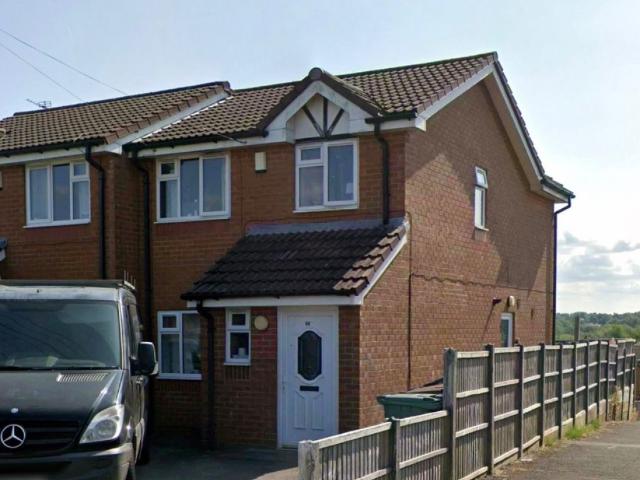 House for rent in Outwood, Bury