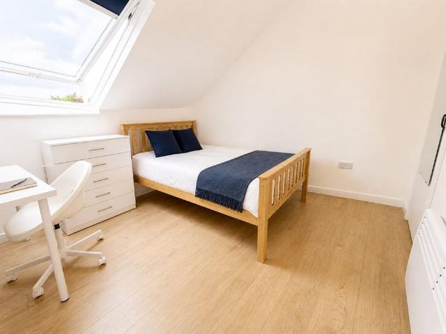 House for rent in Lenton Abbey, Haddon