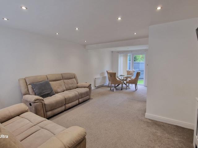 House for rent in Gatley, Greater Manchester