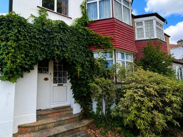 House for rent in London Borough of Sutton, Greater London