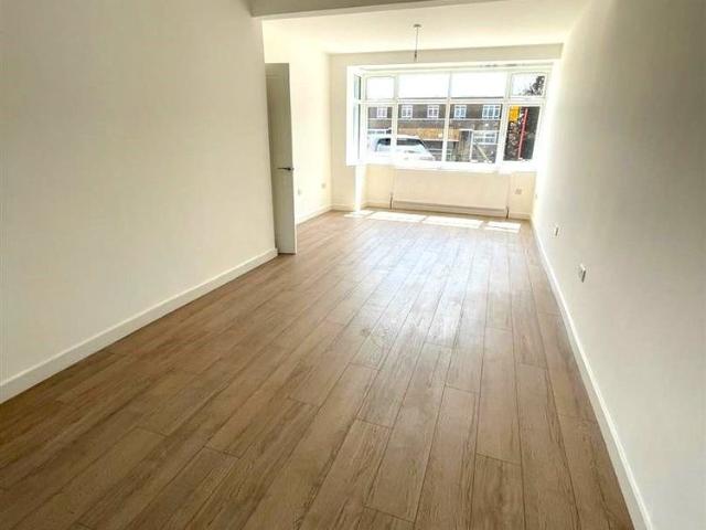 House for rent in South Stanmore, Greater London