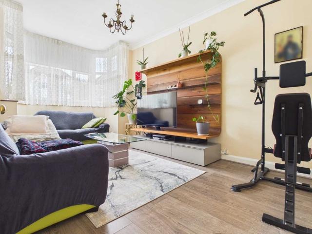 House for rent in Rednal, West Midlands