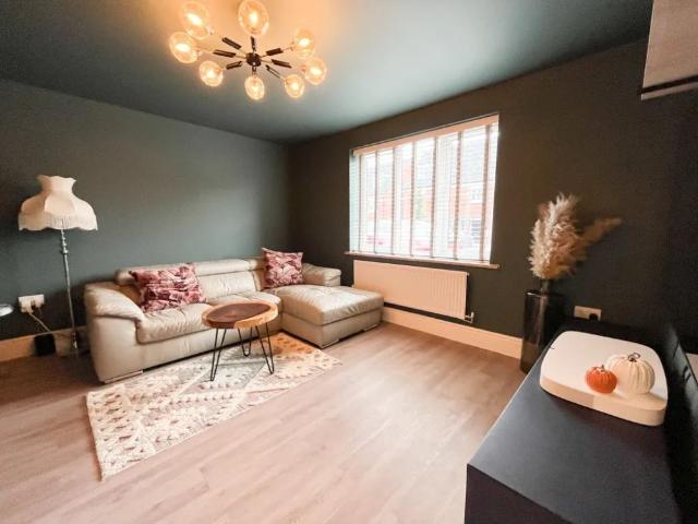 House for rent in Shinfield
