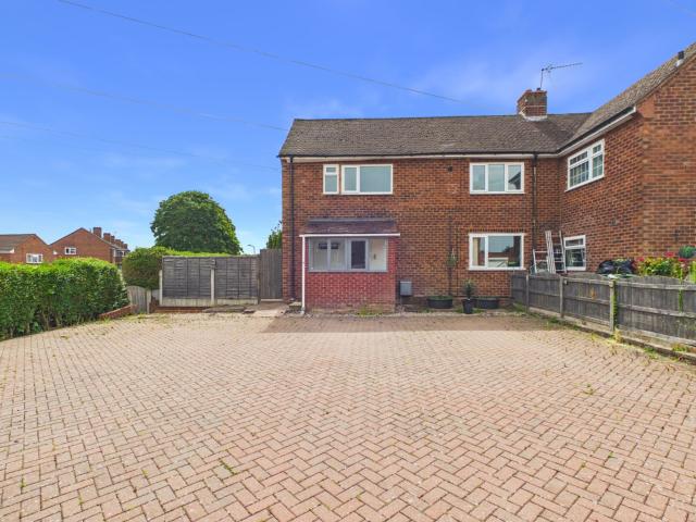 House for rent in Stoke Pound, Bromsgrove