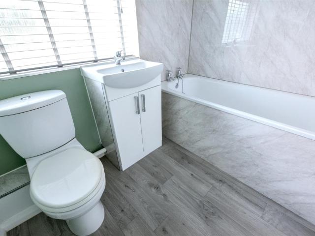 House for rent in Clifton, City of Nottingham
