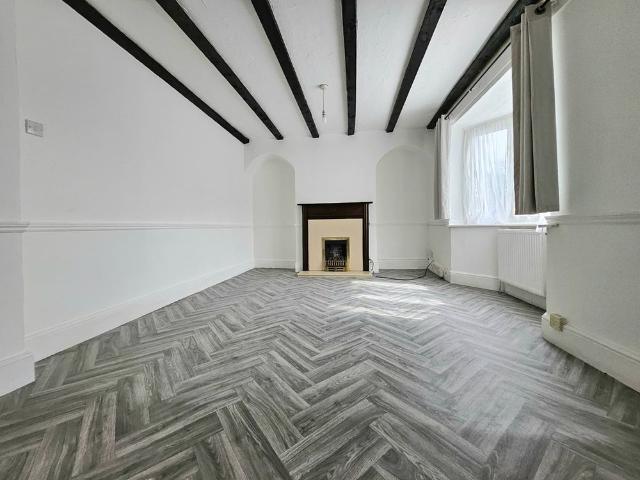 House for rent in Spring Park, Luton