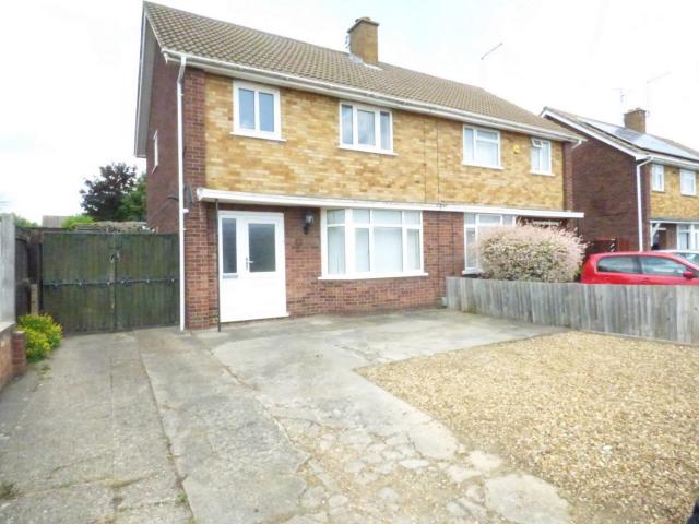 House for rent in South Bretton, Peterborough