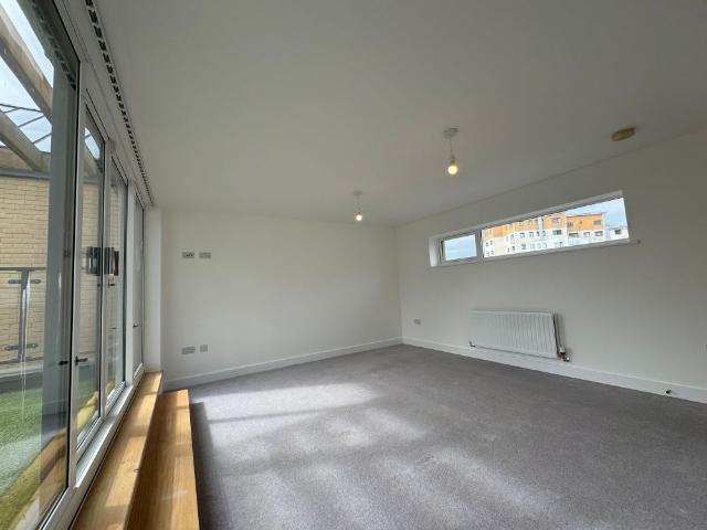 House for rent in Obridge, Rumwell