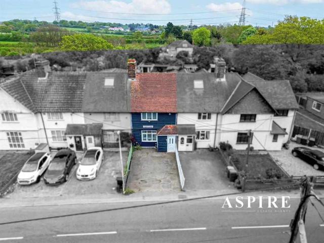 Cottage for sale in Runwell, Chelmsford