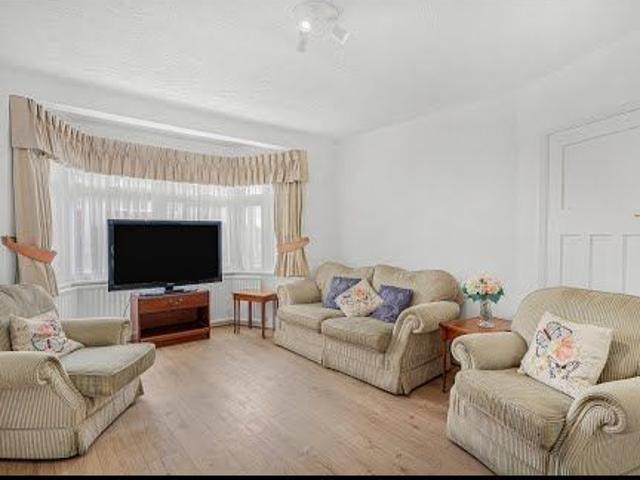 House for rent in London Borough of Barnet, Greater London
