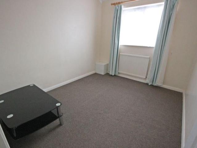House for rent in Spring Park, Luton