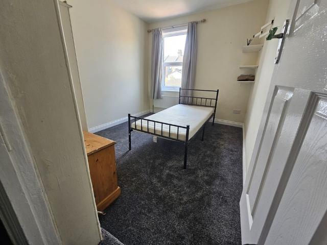 House for rent in Spring Park, Luton
