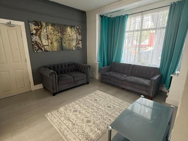 House for rent in Hendon, Greater London