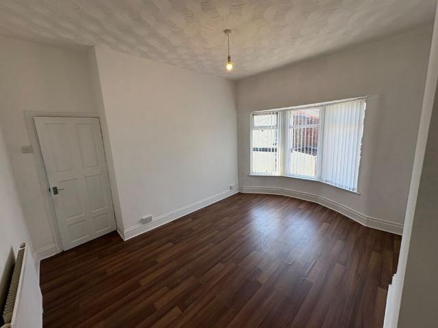 House for rent in St George's Quarter / Cultural Quarter, Calderstones