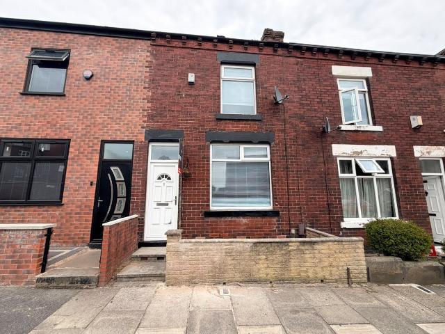 House for rent in Brownlow Fold, Lee Bank
