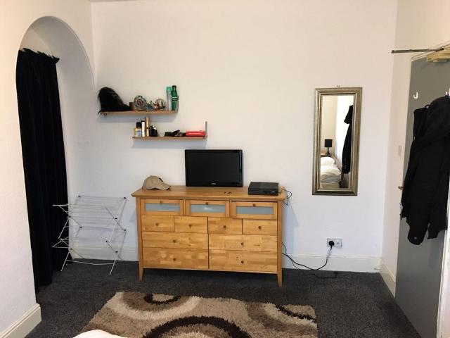 House for rent in Saint George's, Netherthorpe