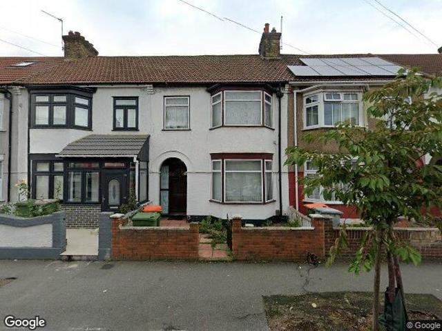 House for rent in Plashet, Greater London