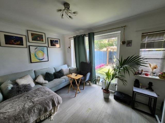House for rent in London Borough of Tower Hamlets, Greater London