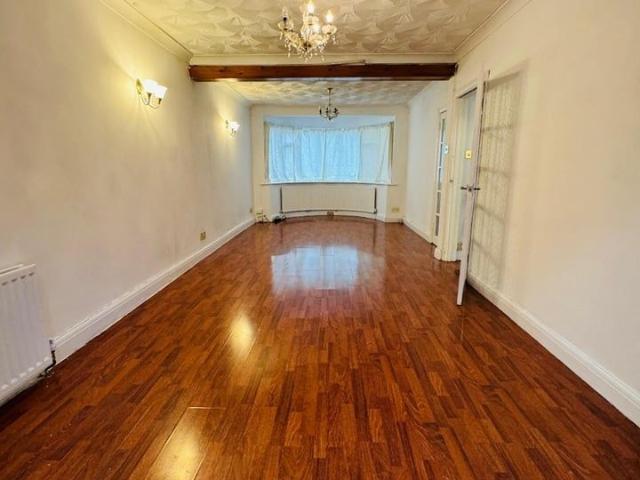 House for rent in Lane, Greater London