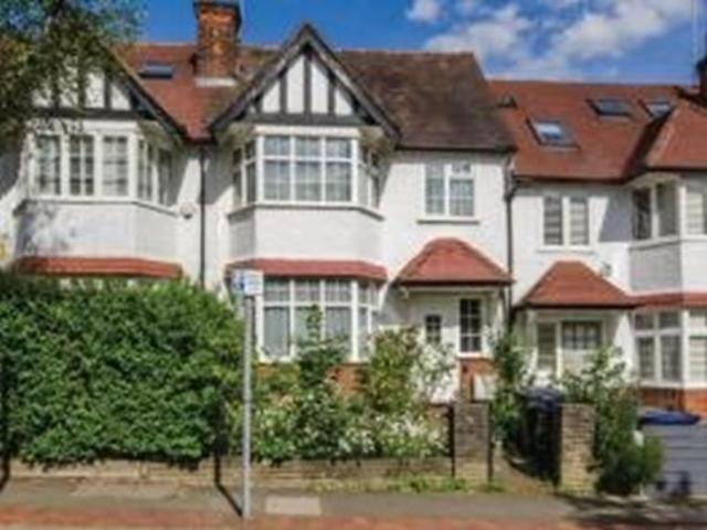 House for rent in Finchley, Greater London