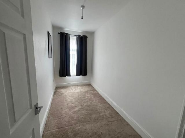 House for rent in Spotland Bridge, Burnedge