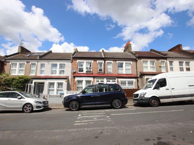 House for rent in London Borough of Croydon, Thornton Heath
