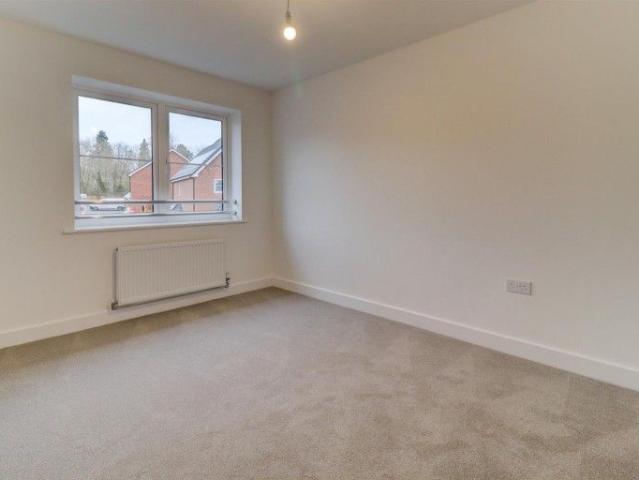 House for rent in Park Hill, Green Close