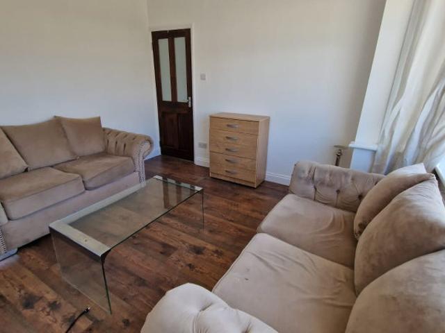 House for rent in London Borough of Barking and Dagenham, Greater London