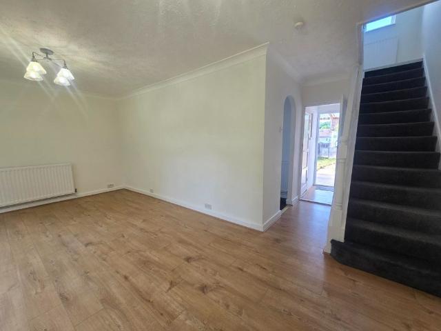 Room for rent in Watford Rural, Batchworth