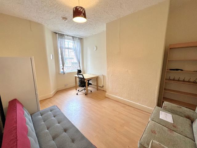 House for rent in Fallowfield, Manchester