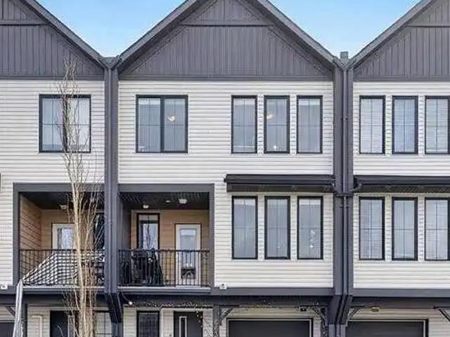 House for rent in Airdrie, Alberta