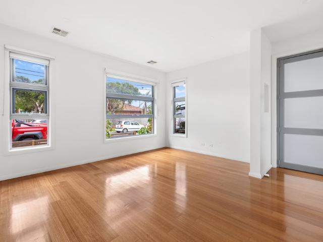 Townhouse for rent in Camerons Creek, Victoria