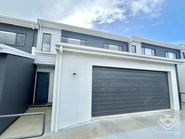 Townhouse for rent in Woodford, Greater Brisbane
