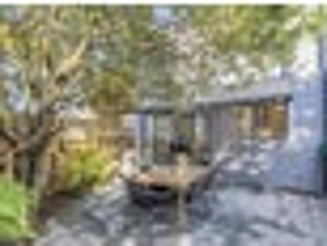 Townhouse for sale in Matata, Wellington