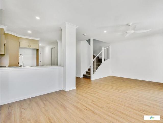 Townhouse for rent in Toombul, Queensland