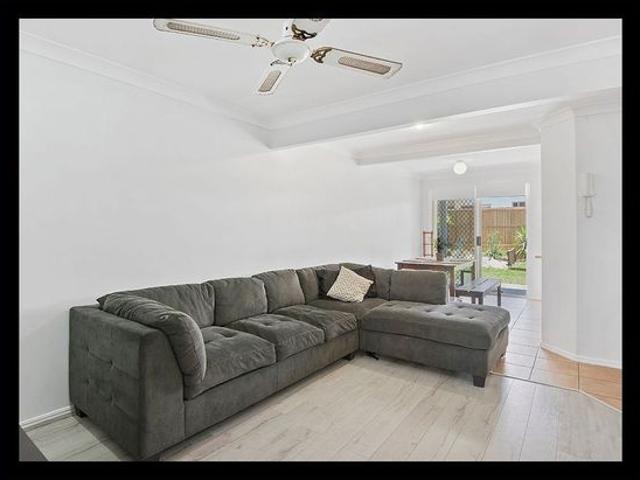 Townhouse for rent in Toombul, Queensland