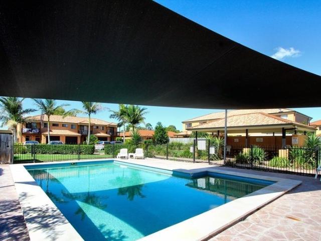 Townhouse for rent in Toombul, Queensland