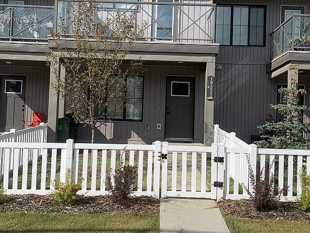 House for sale in Wedgewood, Alberta