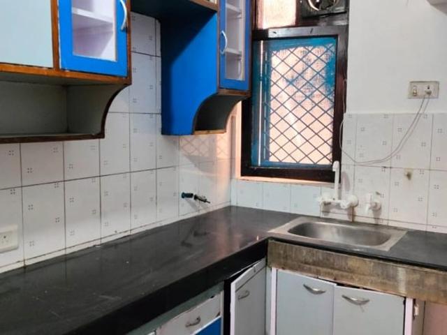 Property for rent in Deri