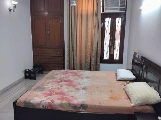 Flat for rent in Deri