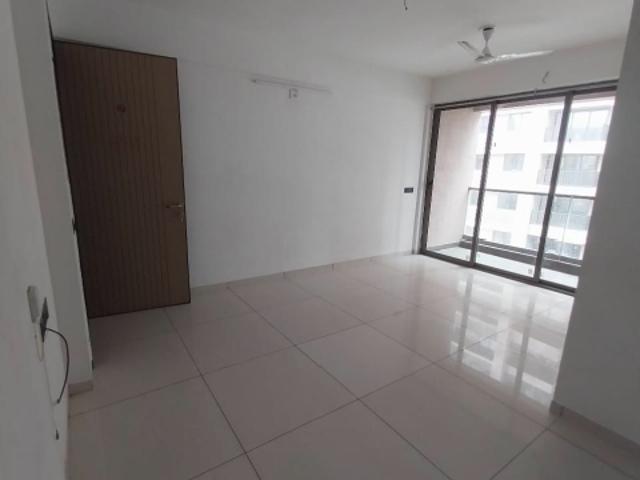 Flat for rent in Ahmadabad, Gujarat