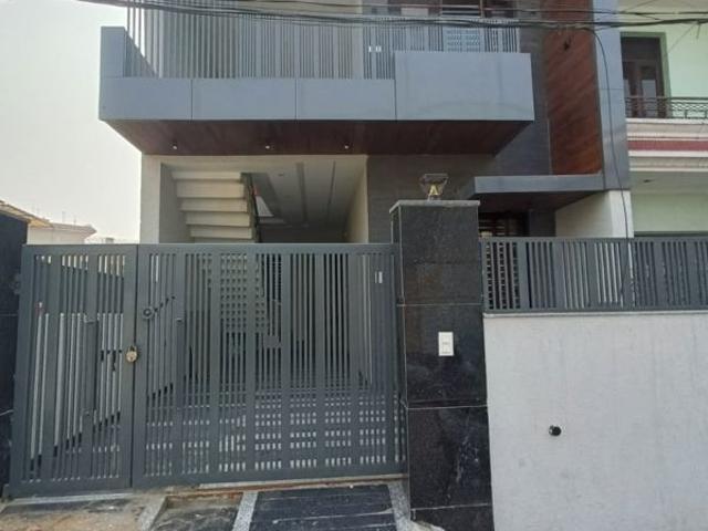 House for sale in Zirakpur, Punjab