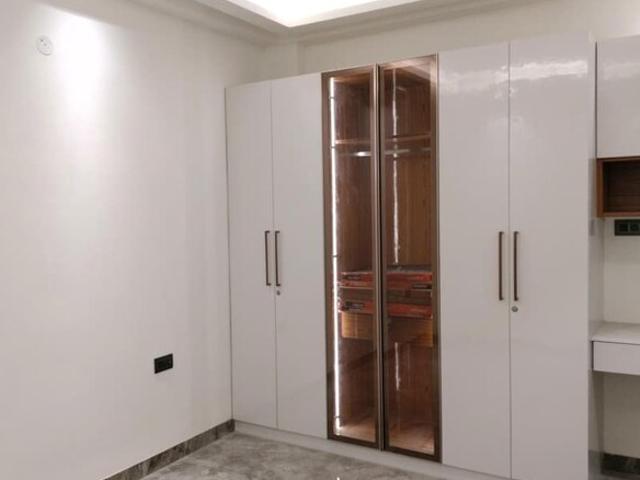Flat for rent in Deri
