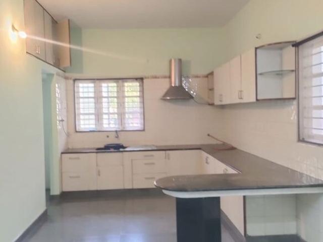 House for rent in Bangalore North, Cox Town - Bangalore