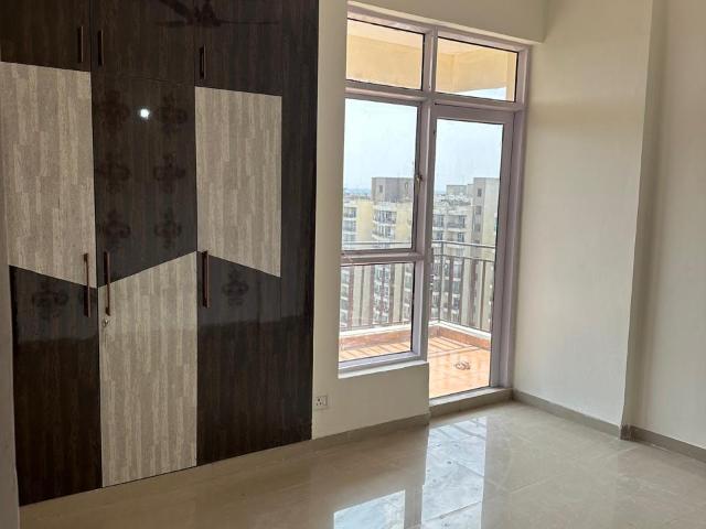 Flat for sale in Hariana