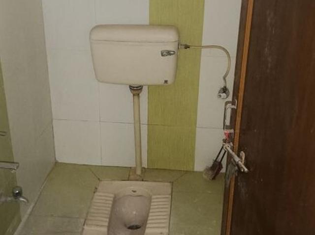 House for sale in Madya