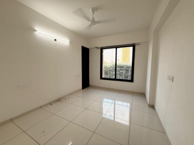Flat for rent in Ahmadabad, Gujarat