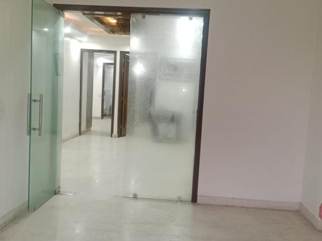Flat for rent in Deri